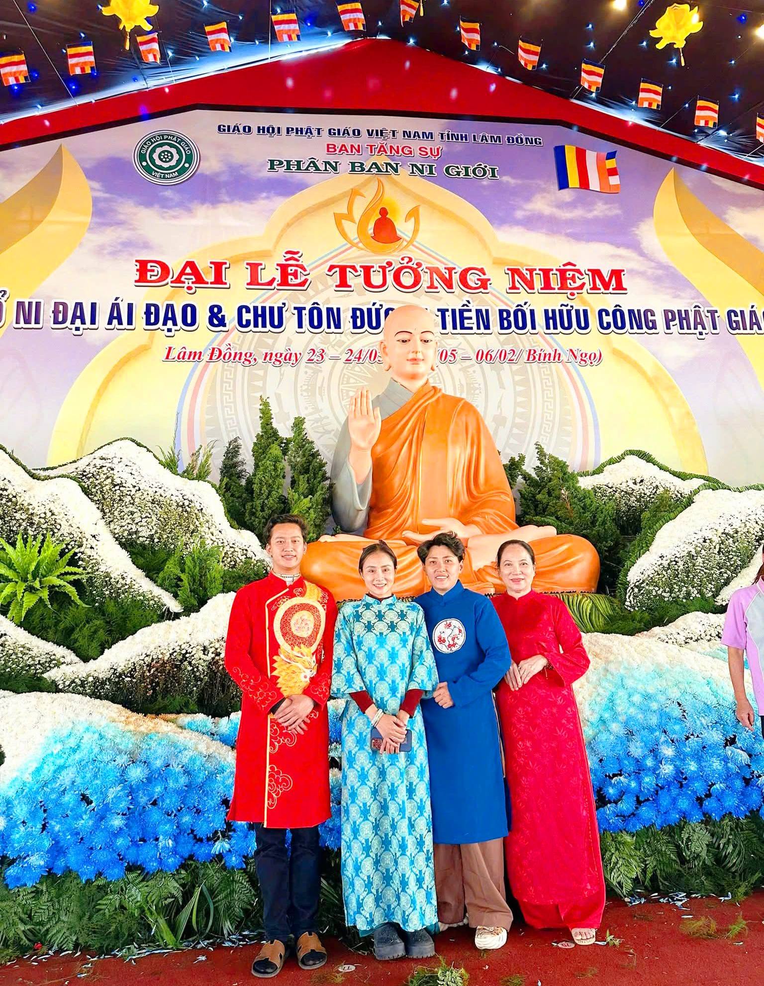 CLB THƯ PHÁP PHỤNG SỰ TẠI ĐẠI LỄ TƯỞNG NIỆM ĐỨC THÁNH TỔ NI ĐẠI ÁI ĐẠO 2026 