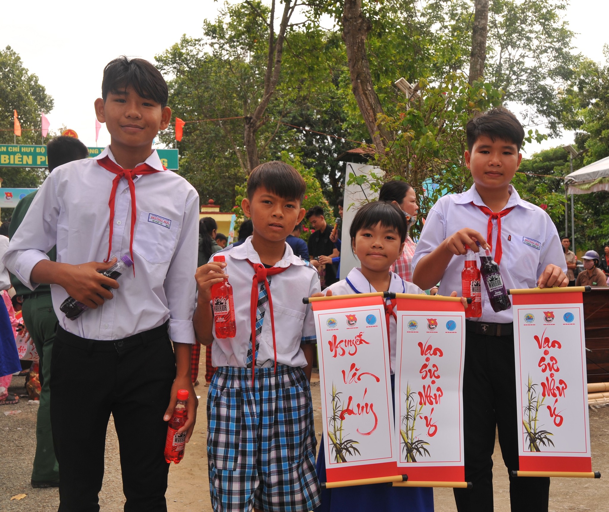 Kh&ocirc;ng Gian Thư Ph&aacute;p Việt &ndash; H&agrave;nh Tr&igrave;nh Đồng H&agrave;nh C&ugrave;ng Học Sinh Bi&ecirc;n Giới