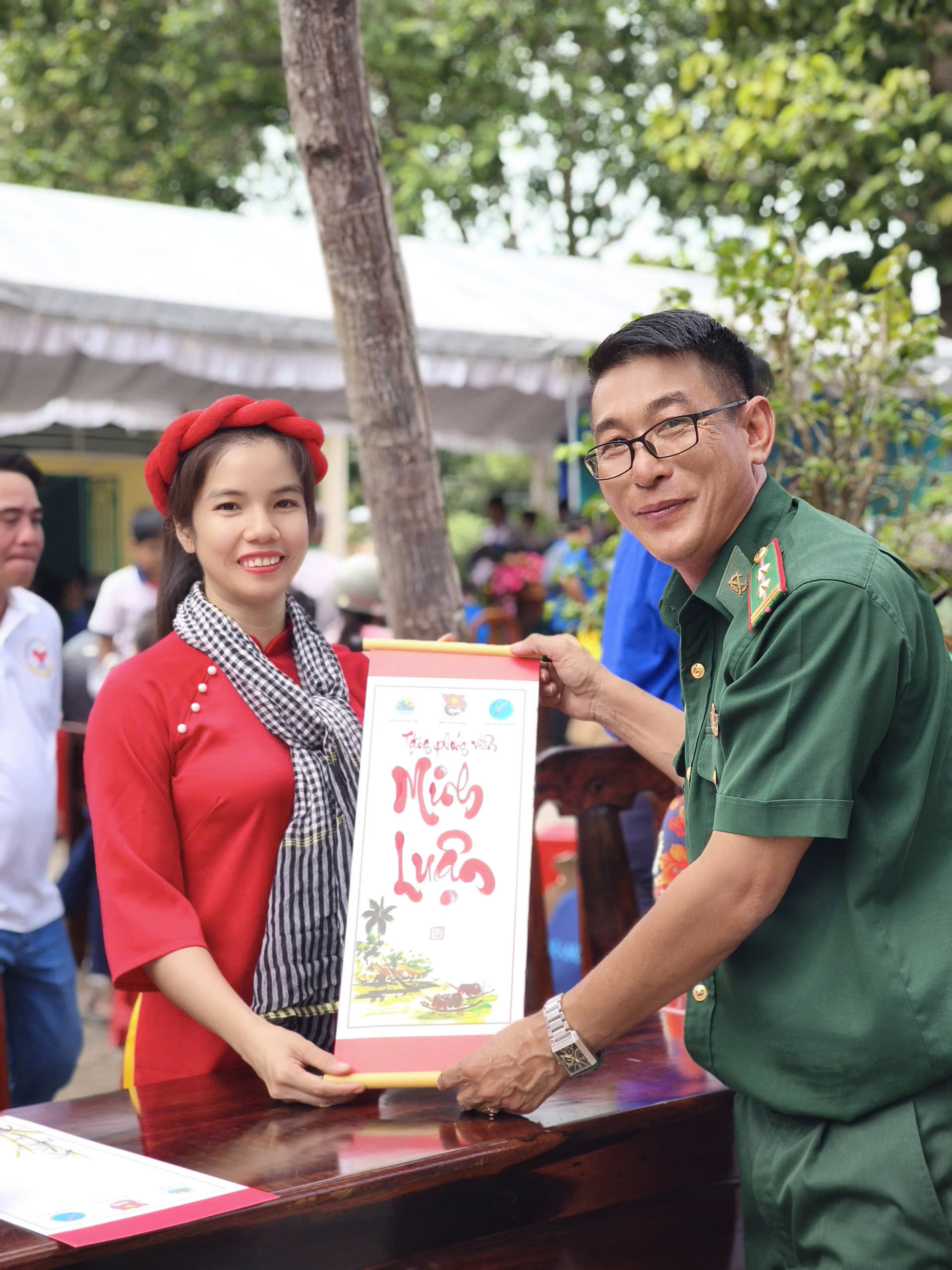 Kh&ocirc;ng Gian Thư Ph&aacute;p Việt &ndash; H&agrave;nh Tr&igrave;nh Đồng H&agrave;nh C&ugrave;ng Học Sinh Bi&ecirc;n Giới