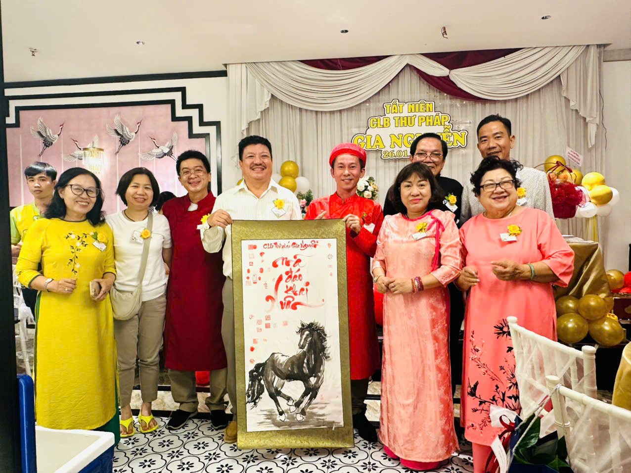 TẠI SAO NÊN HỌC THƯ PHÁP KẾT HỢP VẼ TRANH THỦY MẶC?